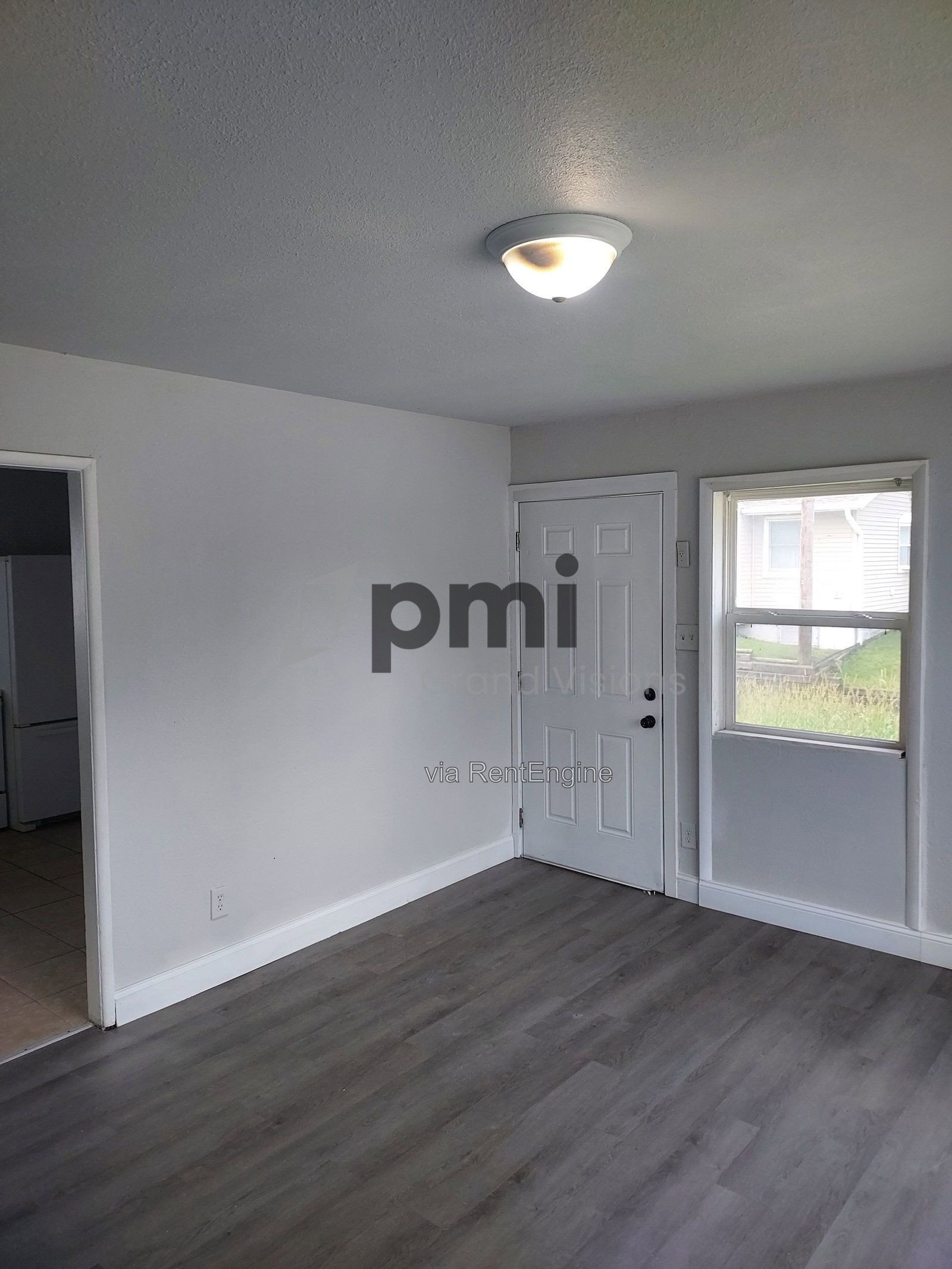 Gallery Image 19