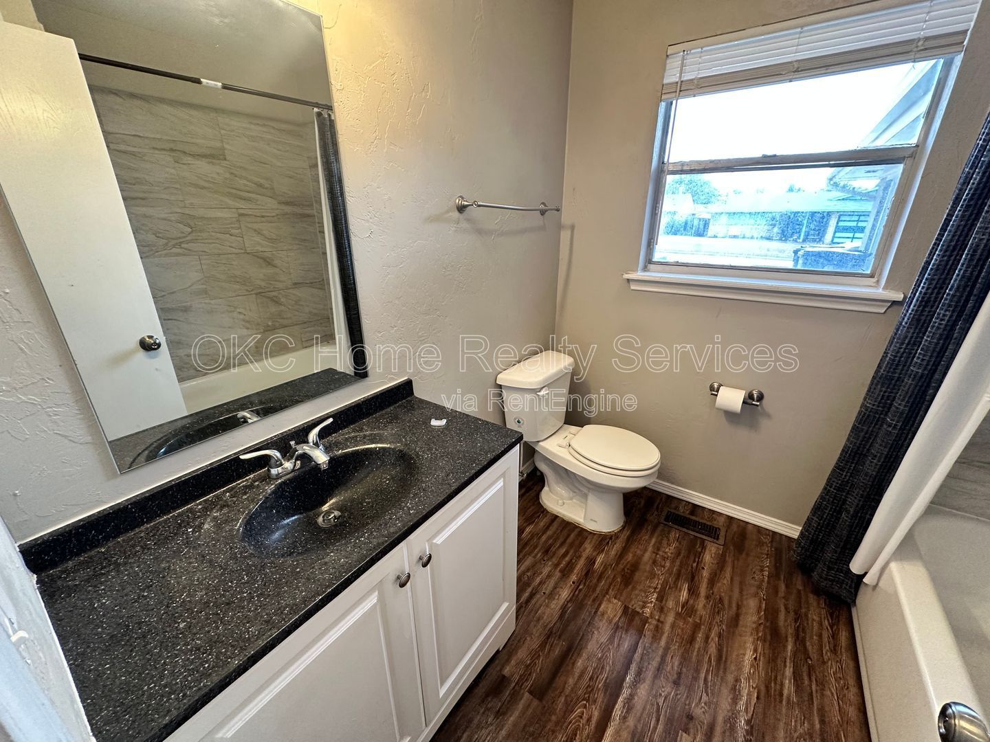Gallery Image 12