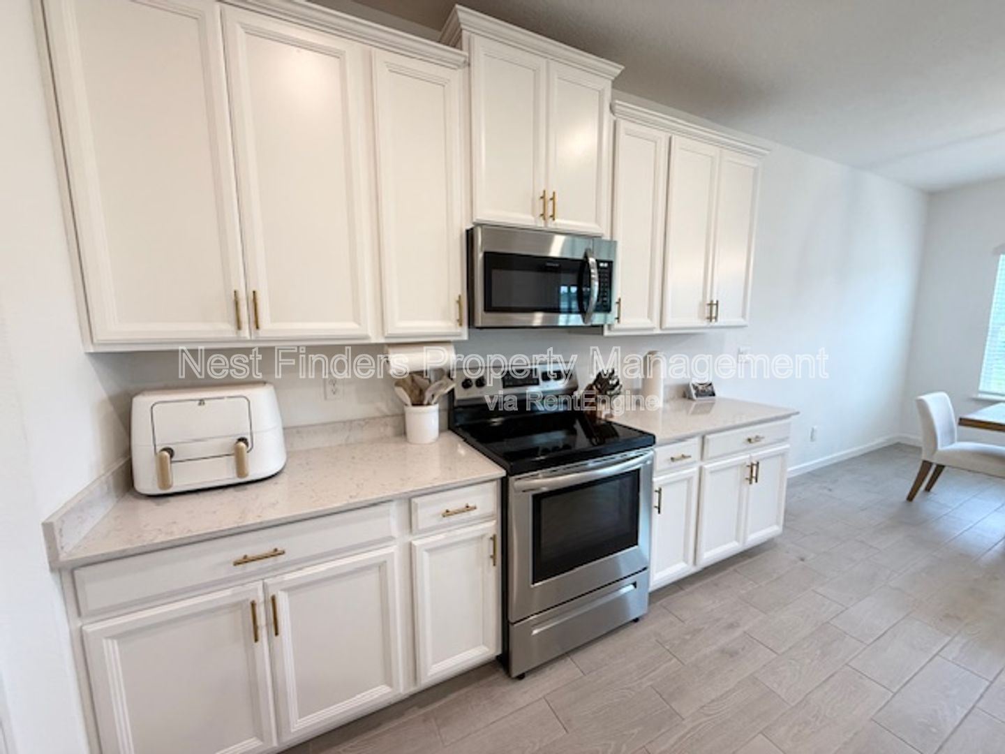 Gallery Image 14