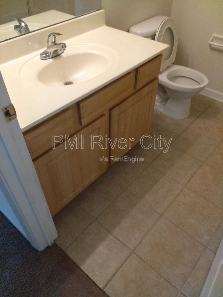 Gallery Image 18