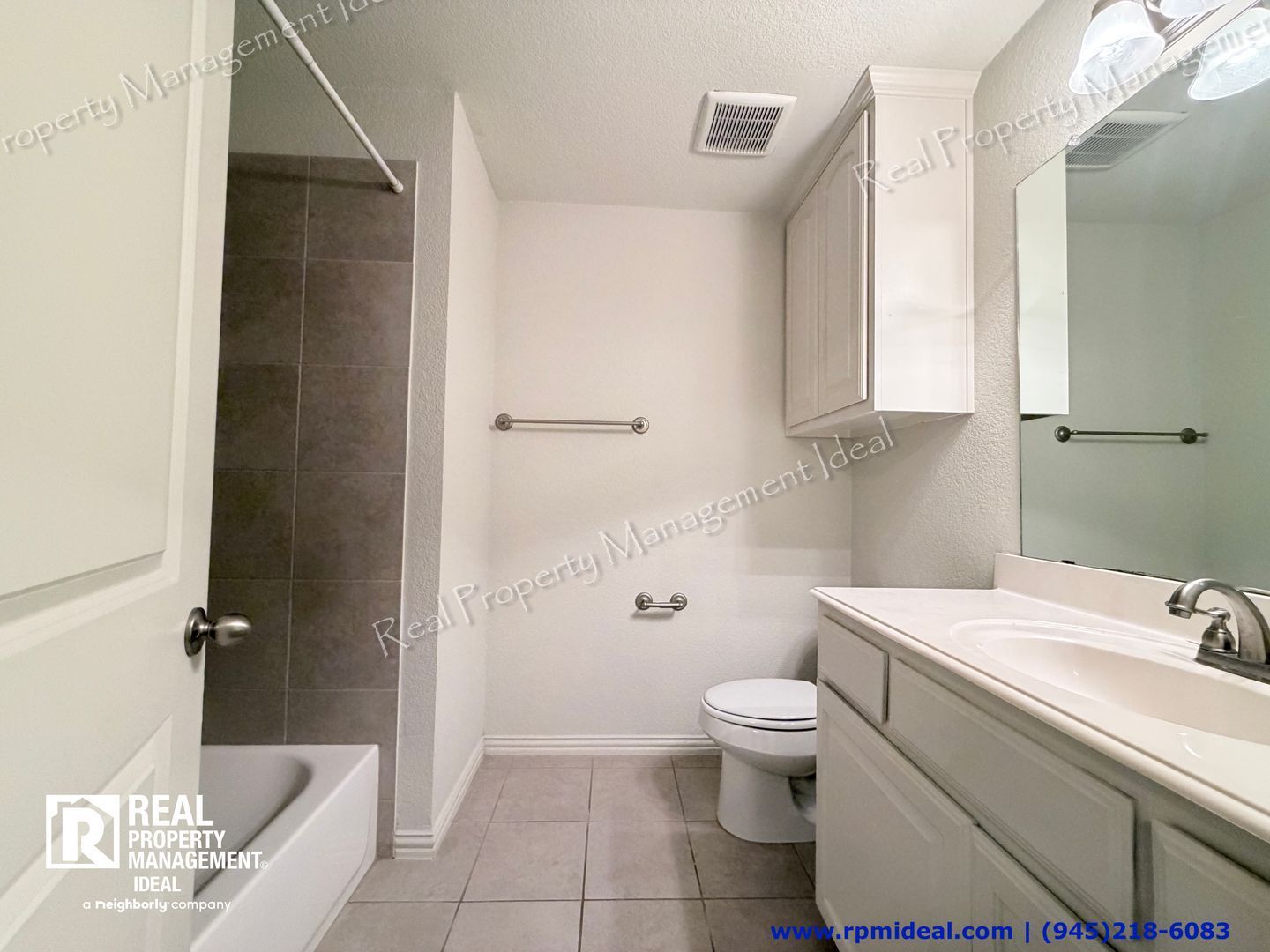 Gallery Image 33