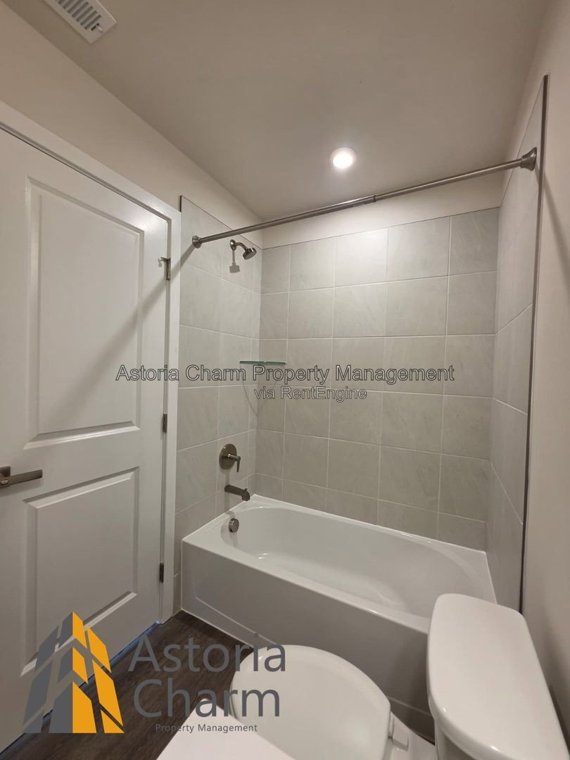 Gallery Image 34