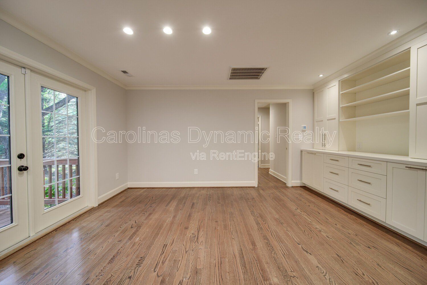 Gallery Image 50