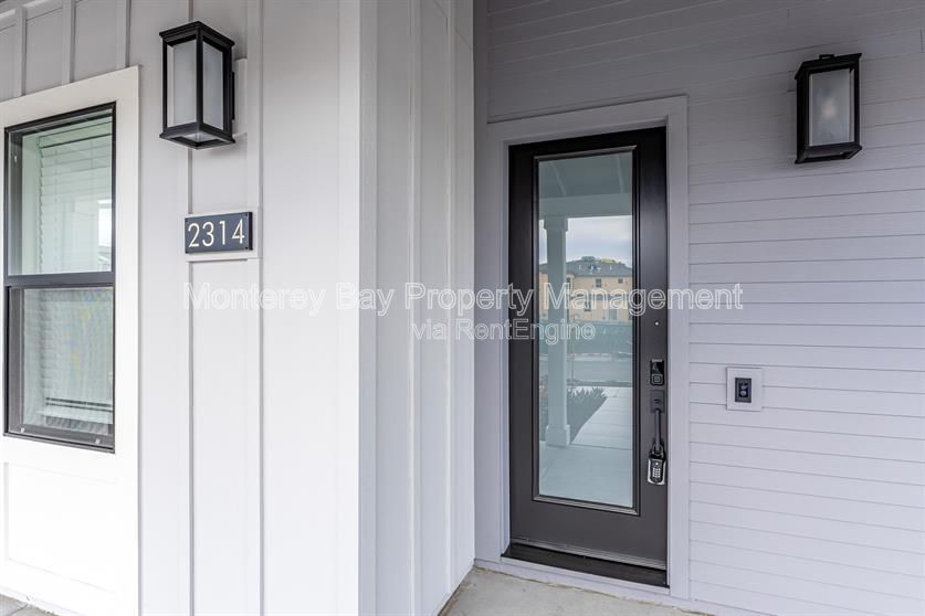 Gallery Image 34
