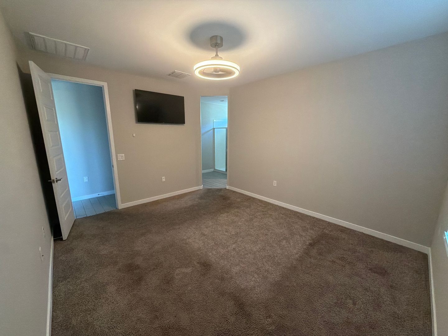 Gallery Image 14