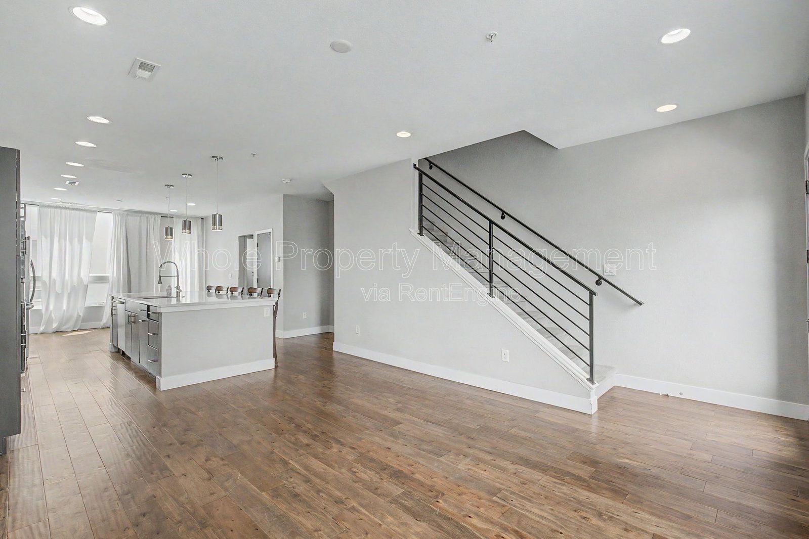Gallery Image 18