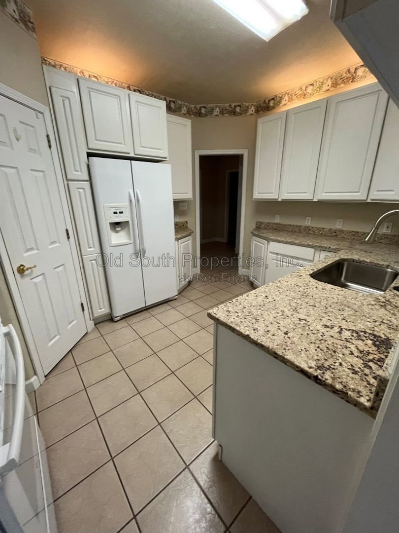 Gallery Image 11