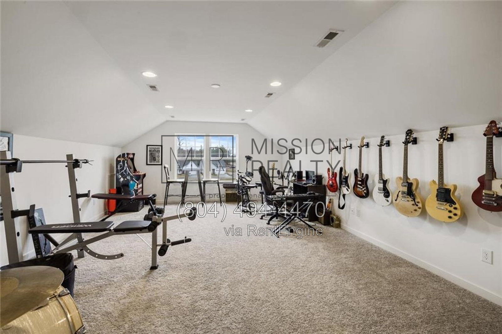 Gallery Image 17