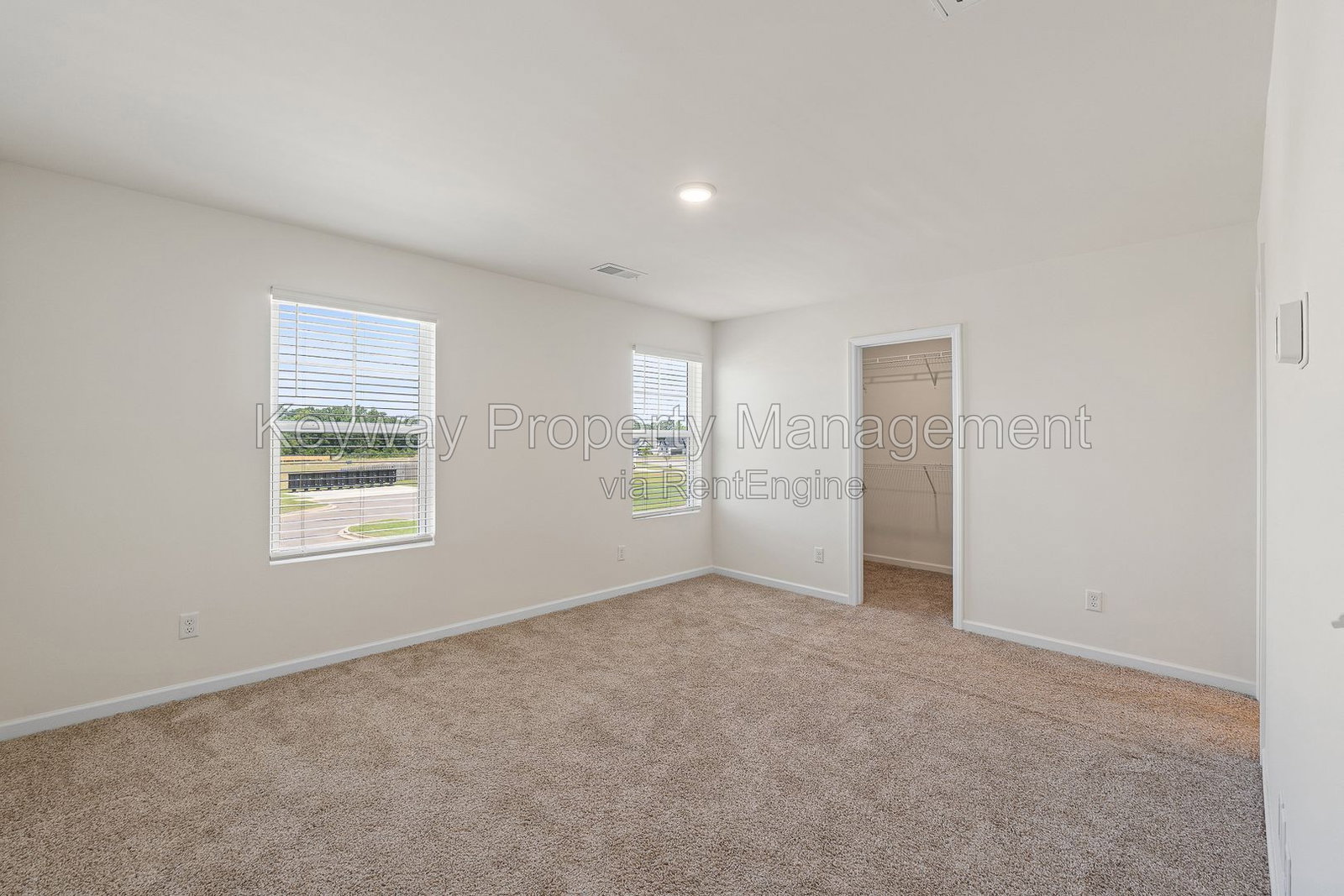 Gallery Image 18