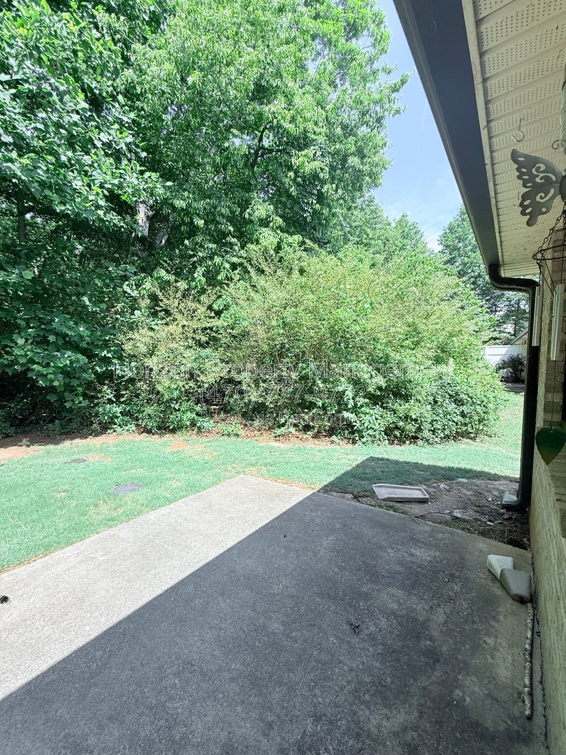 Gallery Image 14