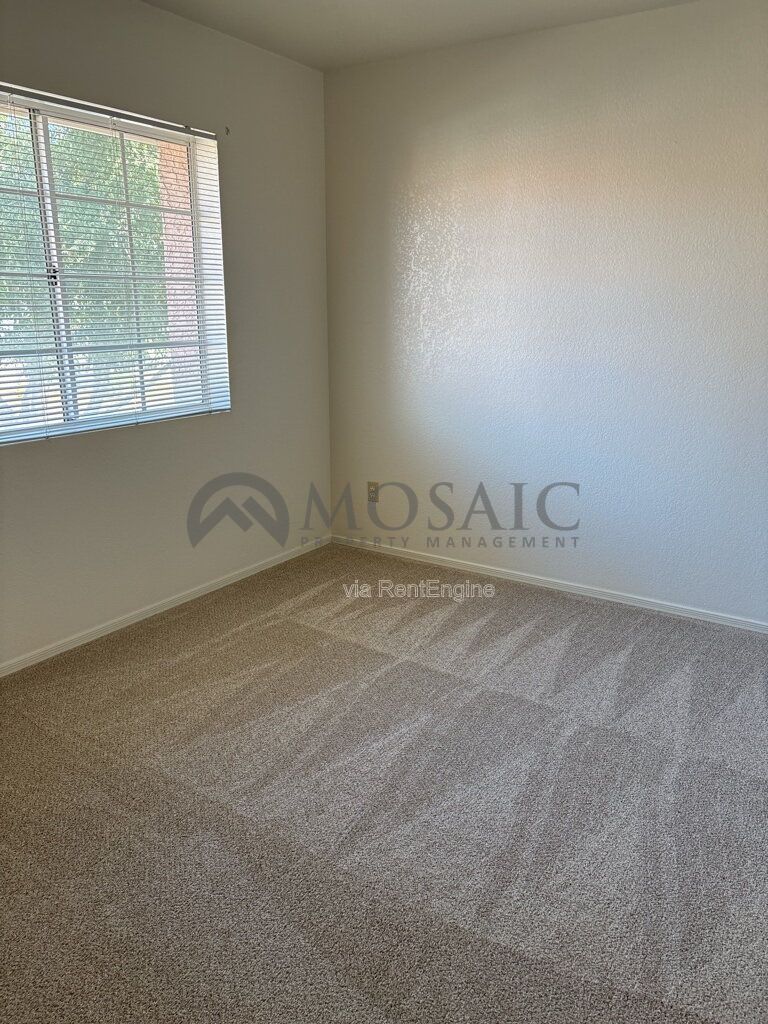 Gallery Image 26