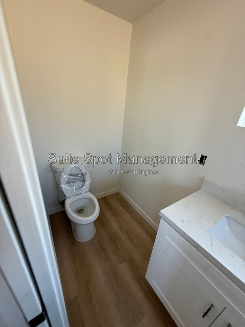 Gallery Image 20