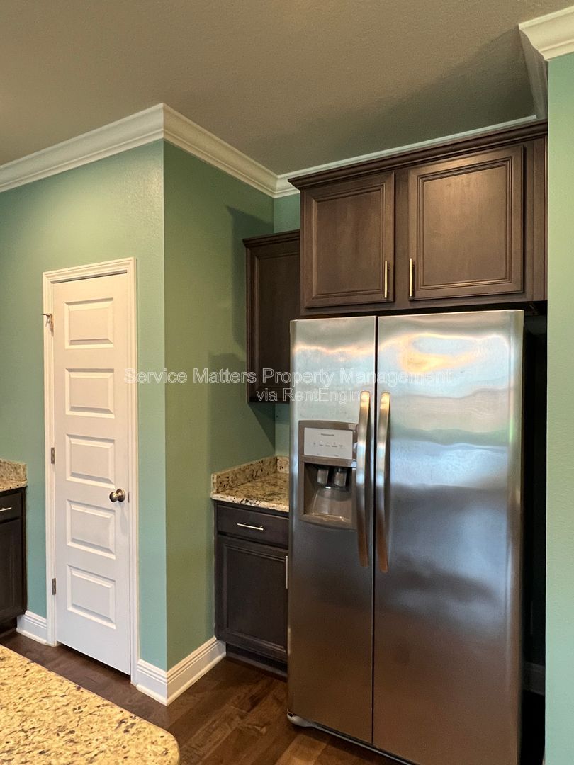 Gallery Image 9