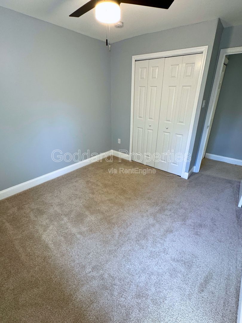 Gallery Image 16