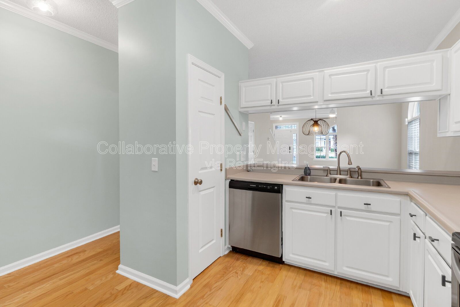 Gallery Image 18
