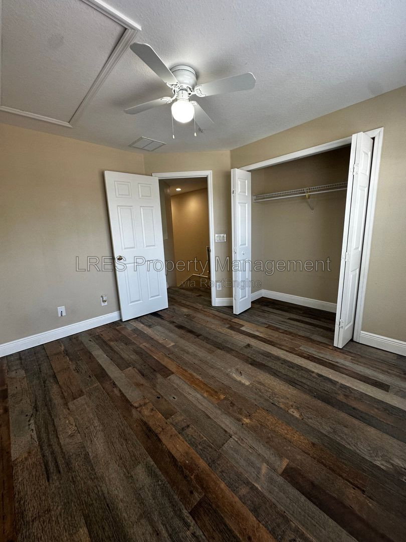 Gallery Image 22