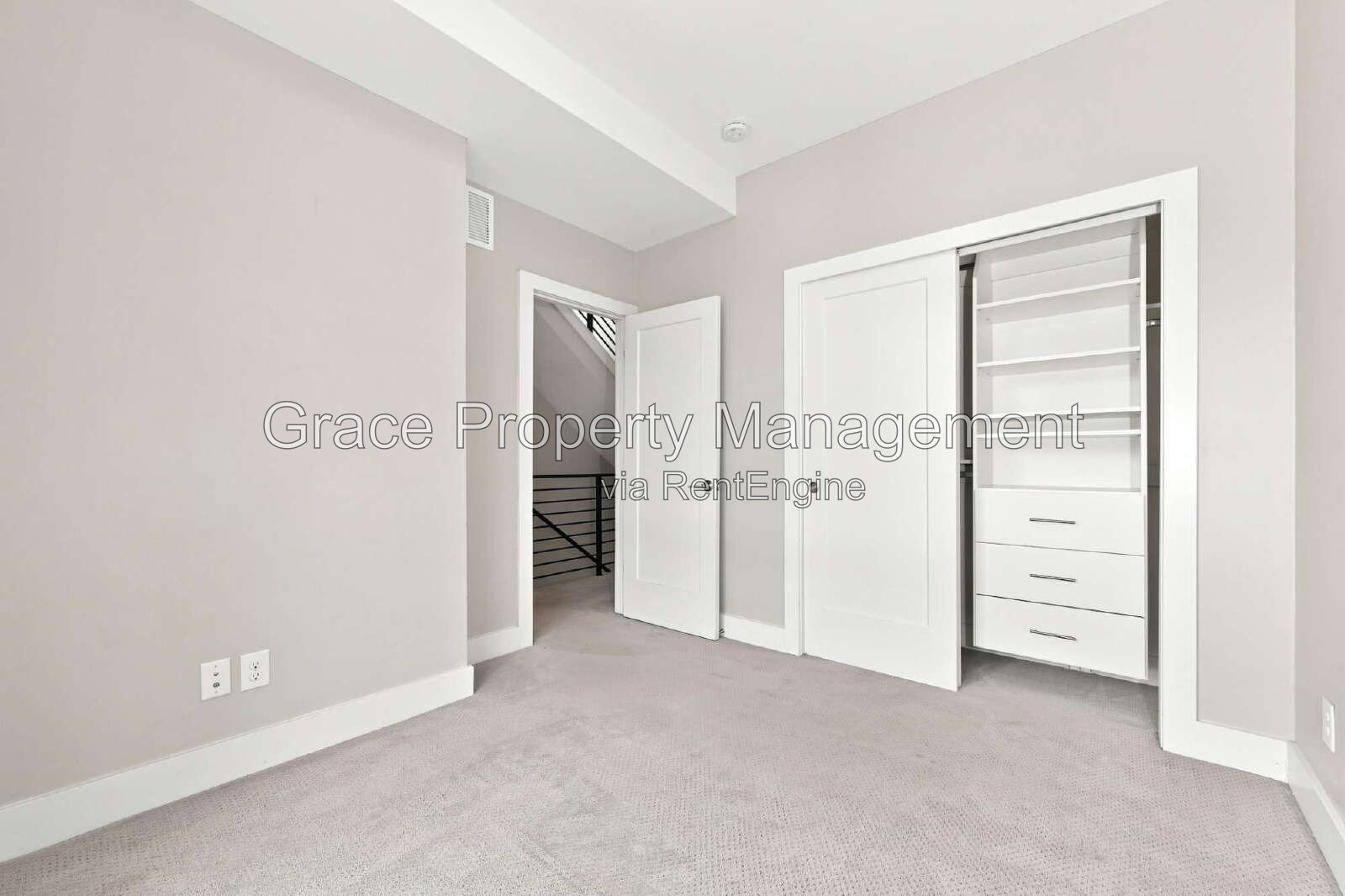 Gallery Image 17