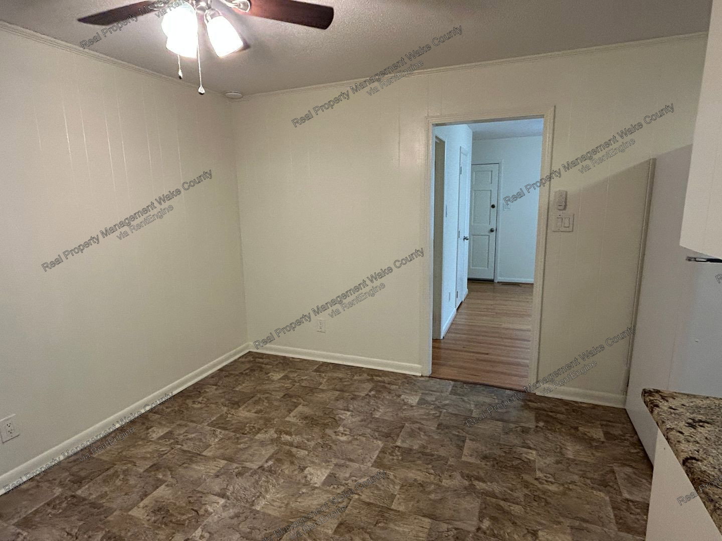 Gallery Image 17