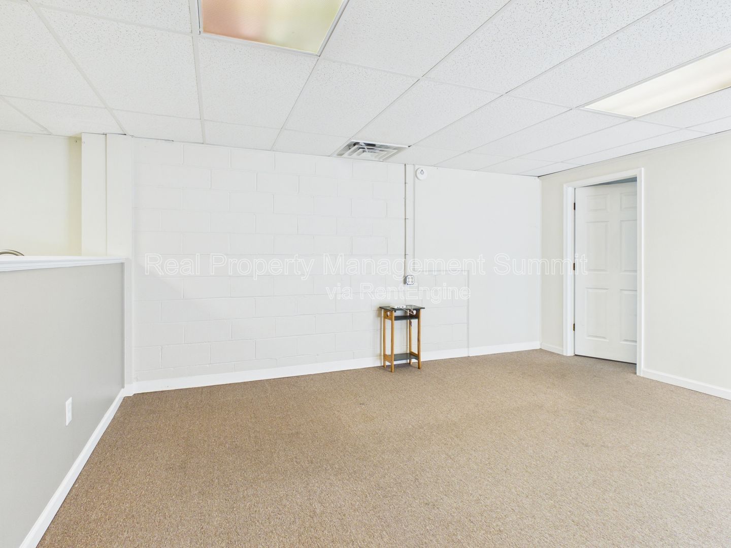 Gallery Image 0