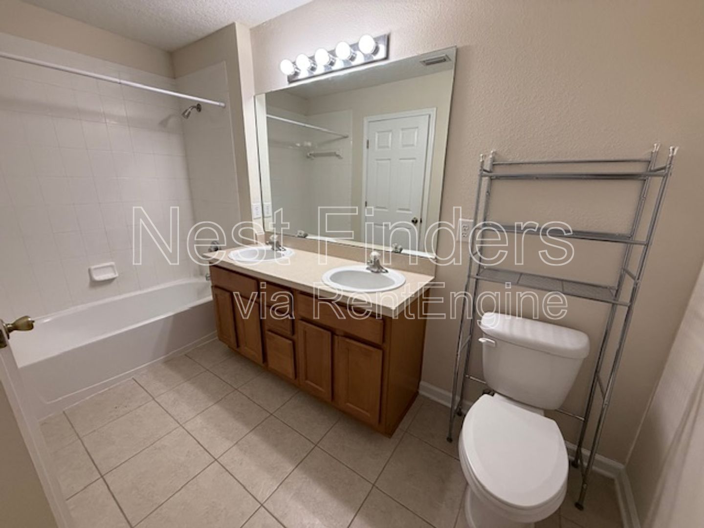 Gallery Image 15
