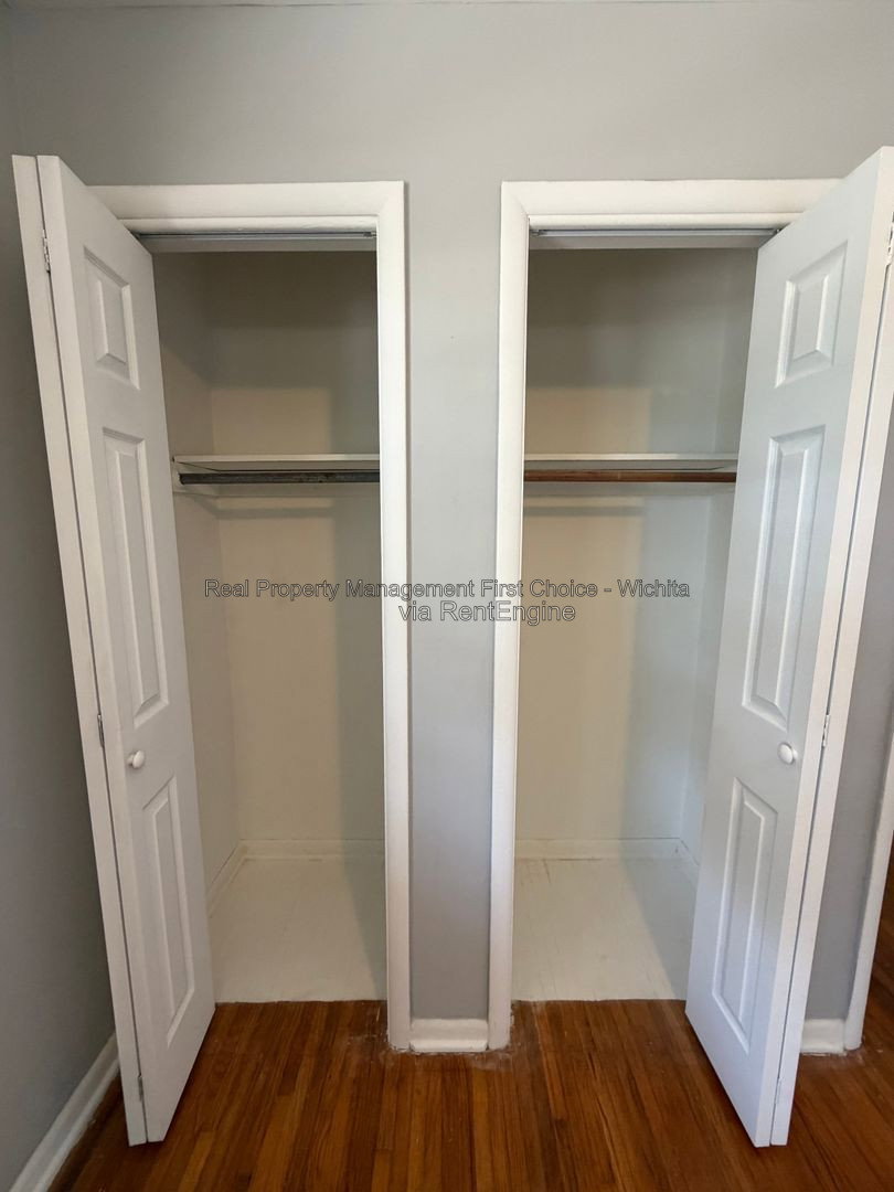 Gallery Image 18