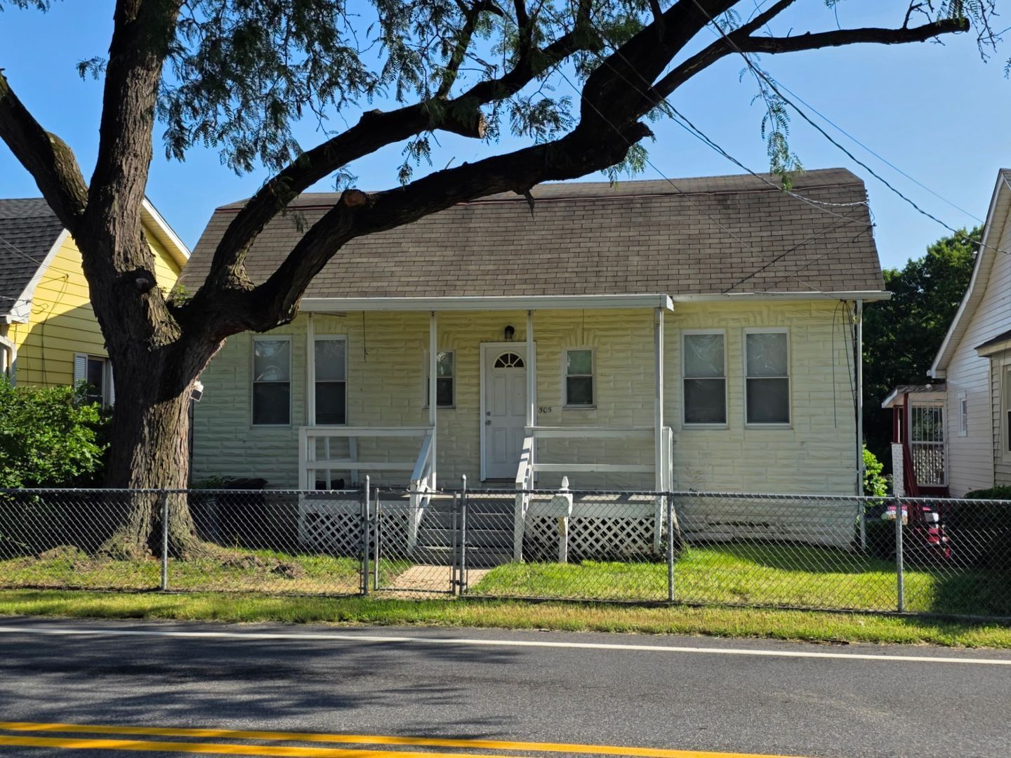 Gallery Image 0