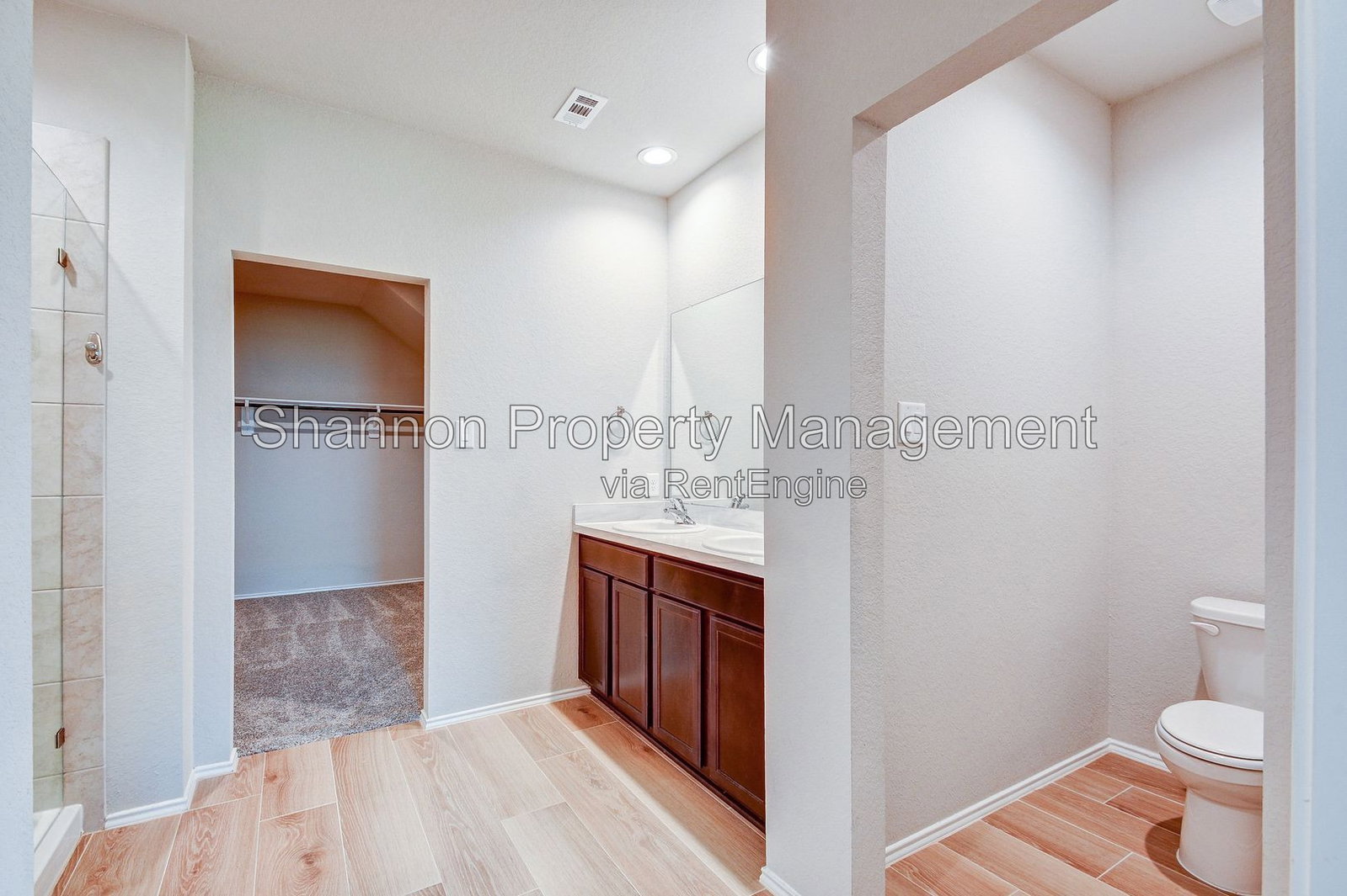 Gallery Image 21