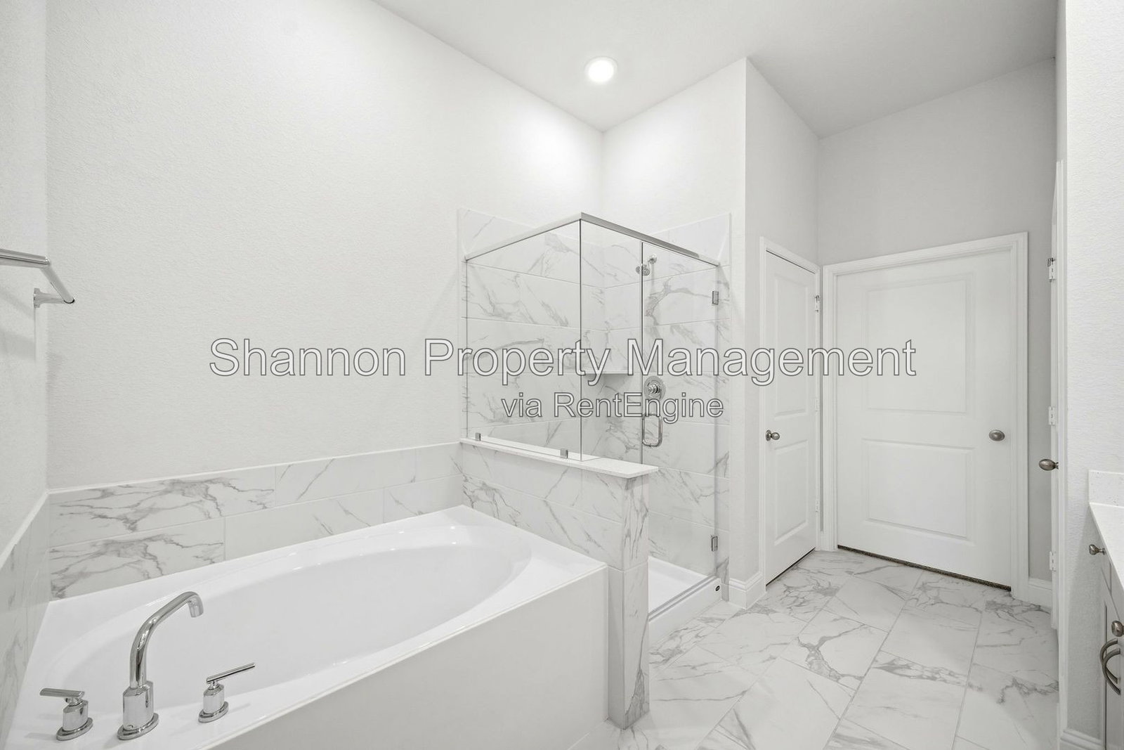 Gallery Image 30