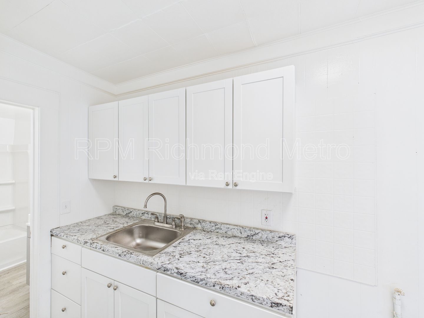 Gallery Image 0