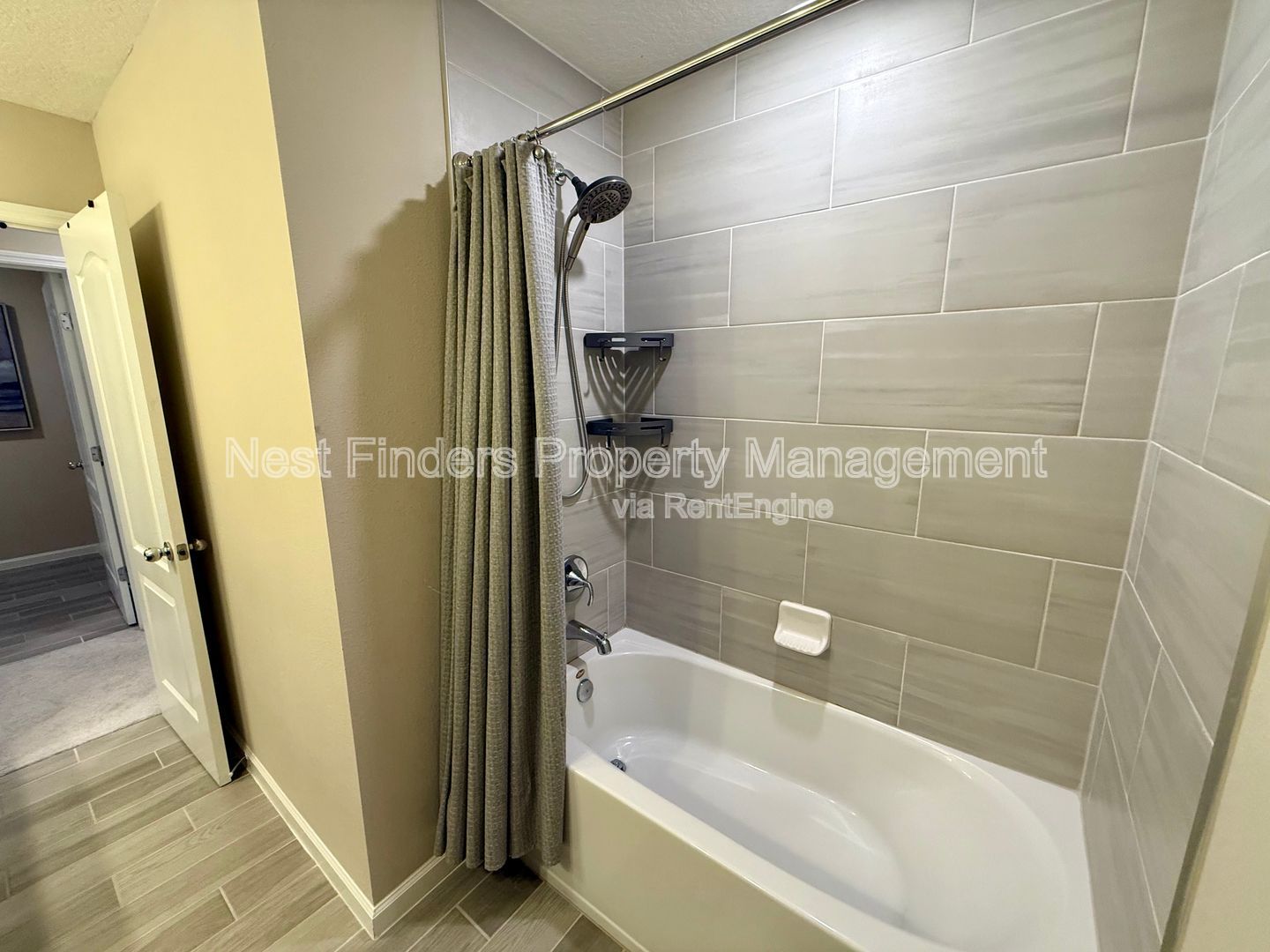 Gallery Image 25