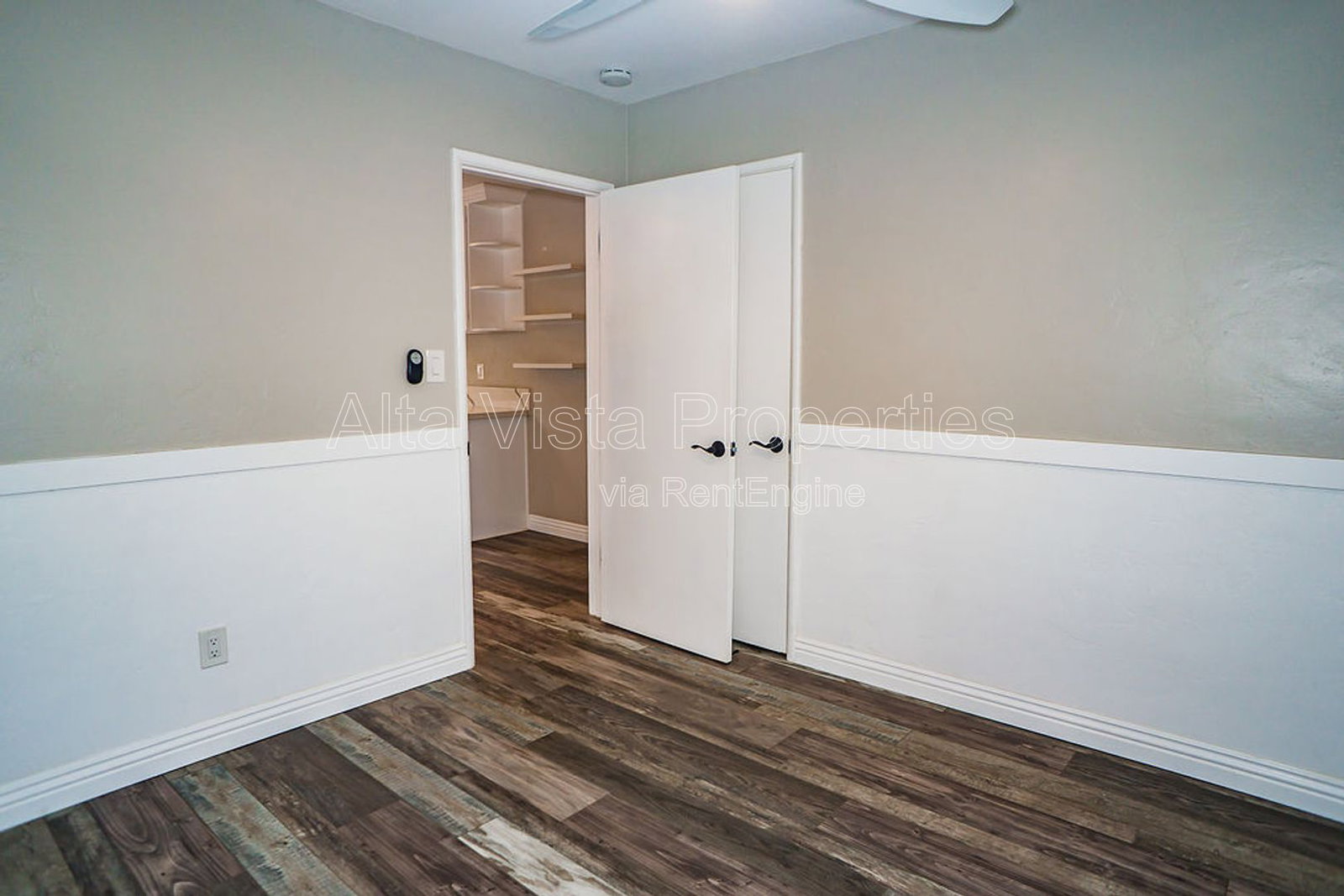 Gallery Image 19
