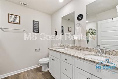 Gallery Image 17