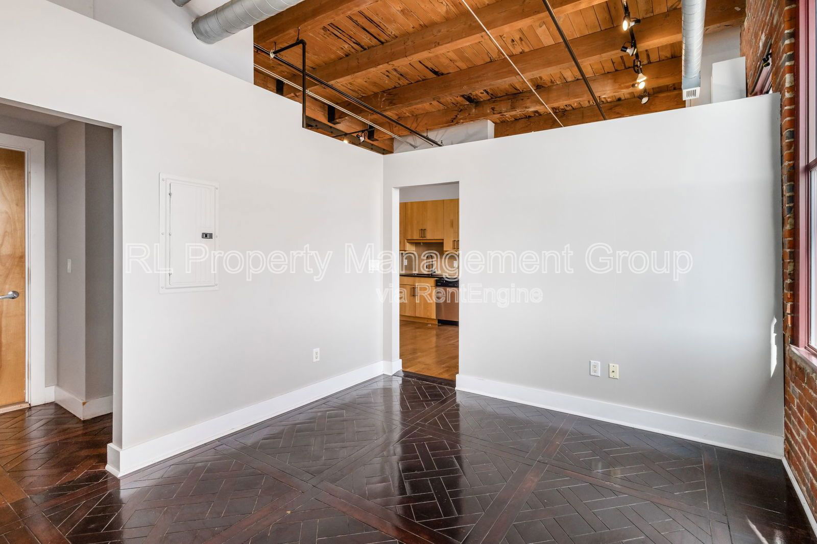 Gallery Image 8