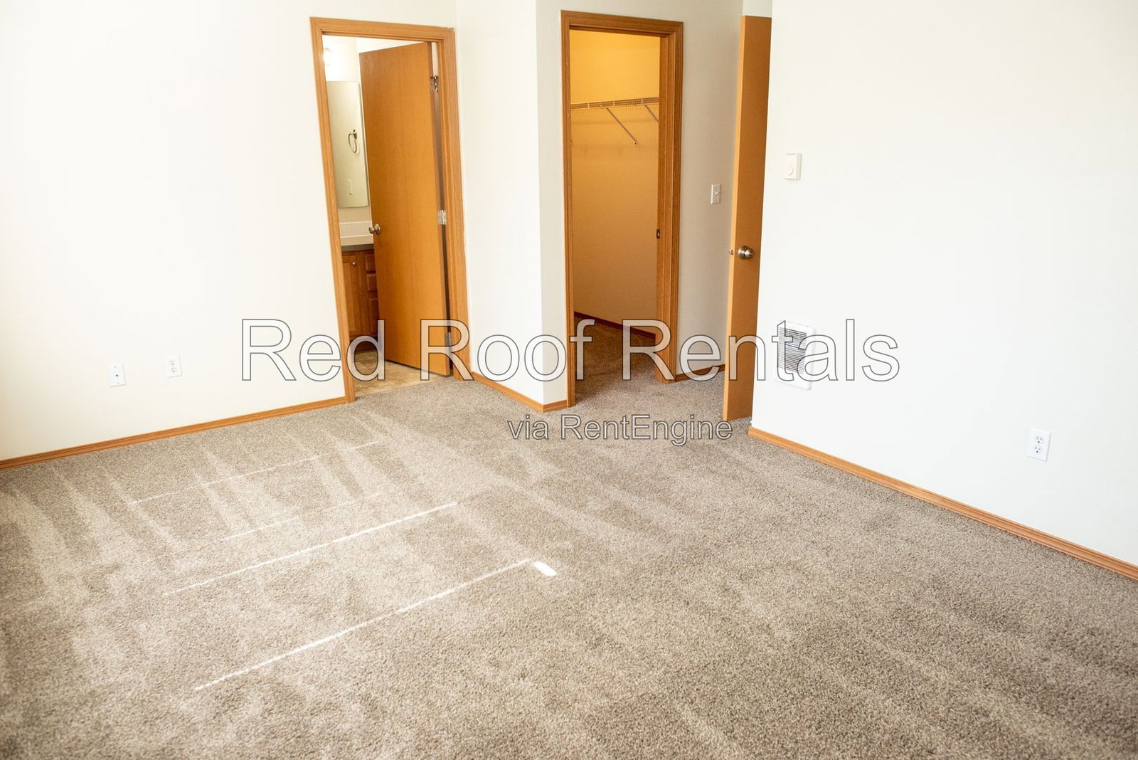 Gallery Image 32