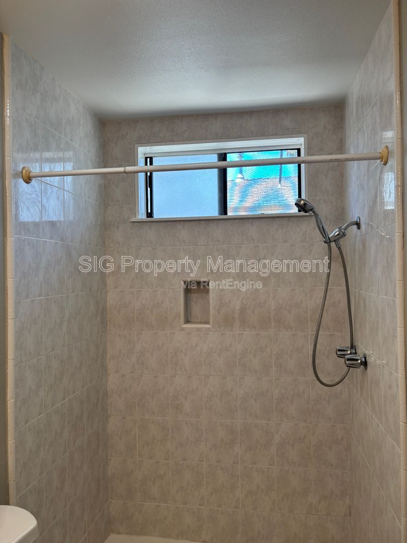 Gallery Image 21