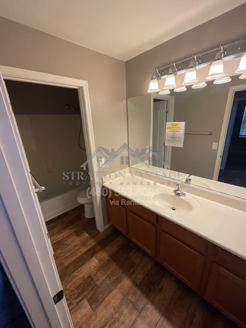 Gallery Image 20