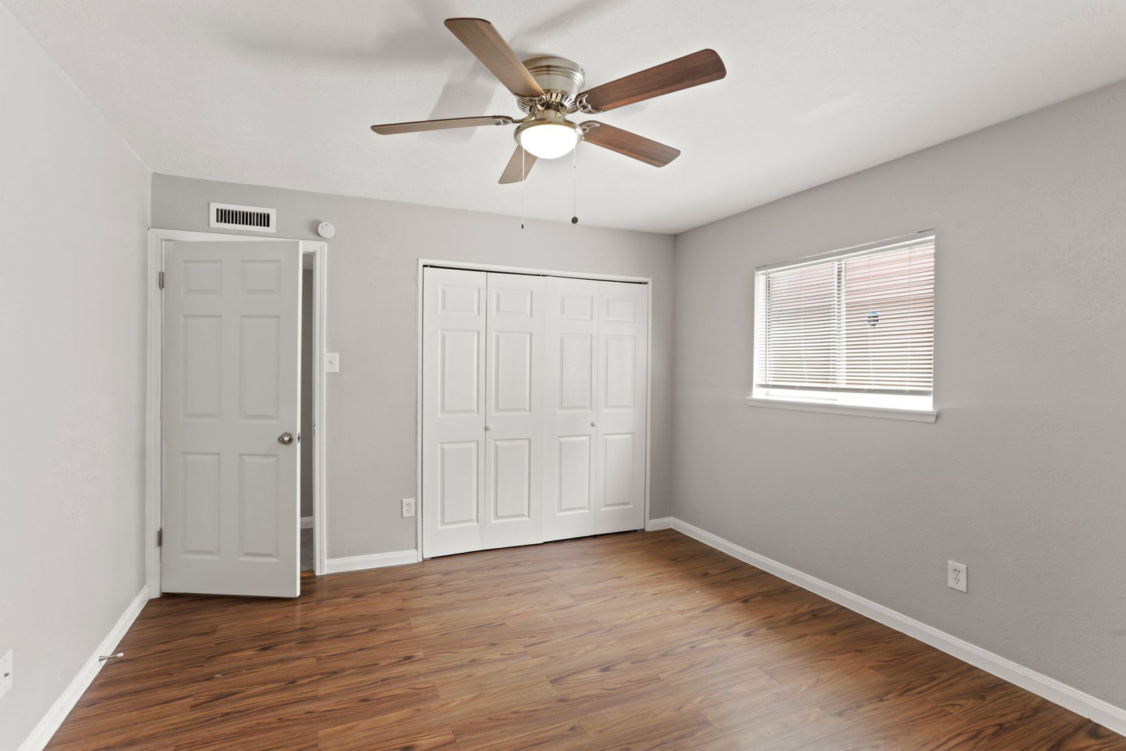 Gallery Image 19