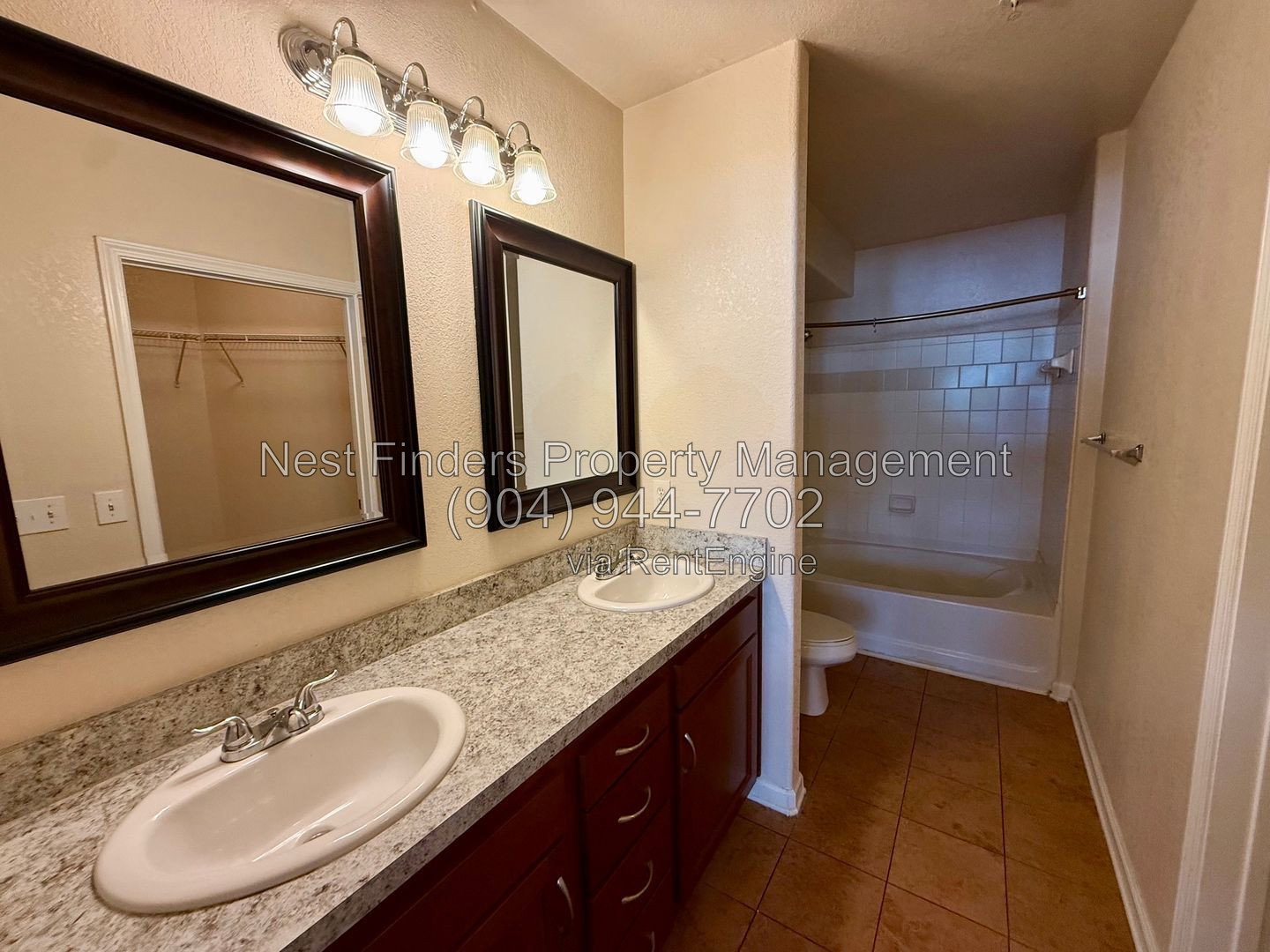 Gallery Image 18