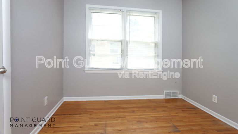 Gallery Image 32