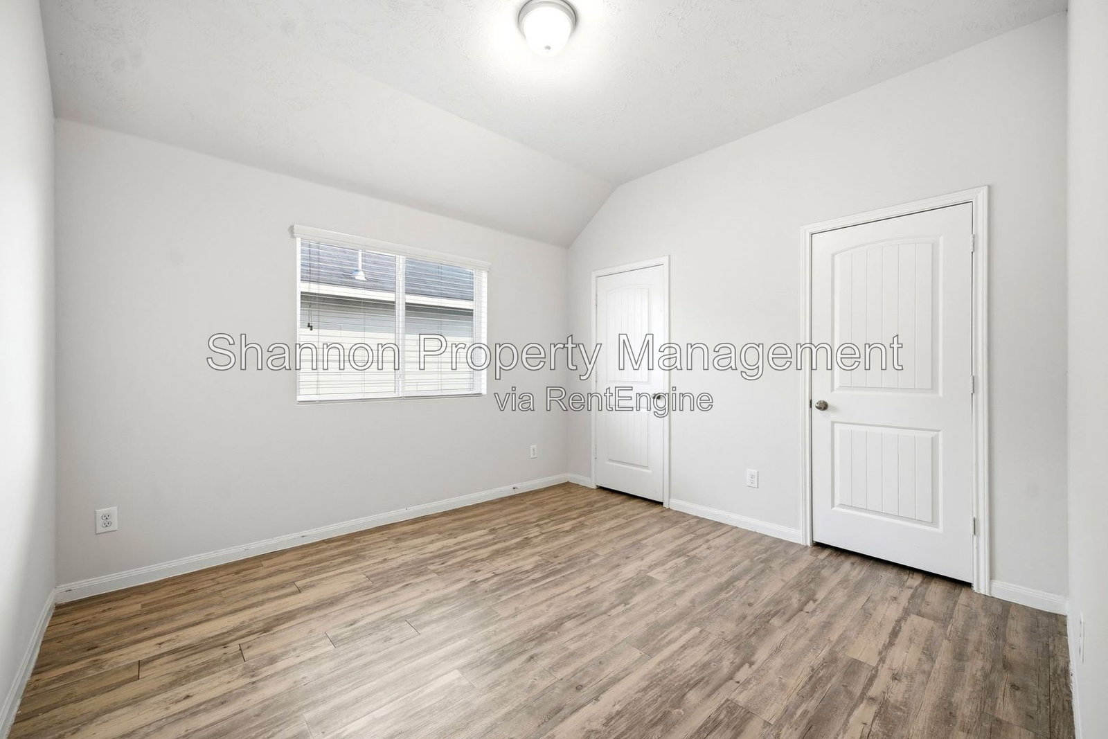 Gallery Image 21
