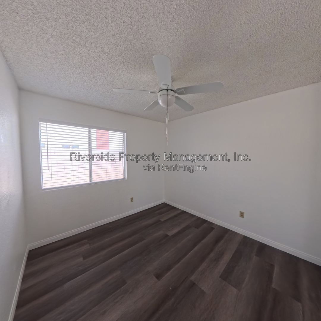 Gallery Image 17