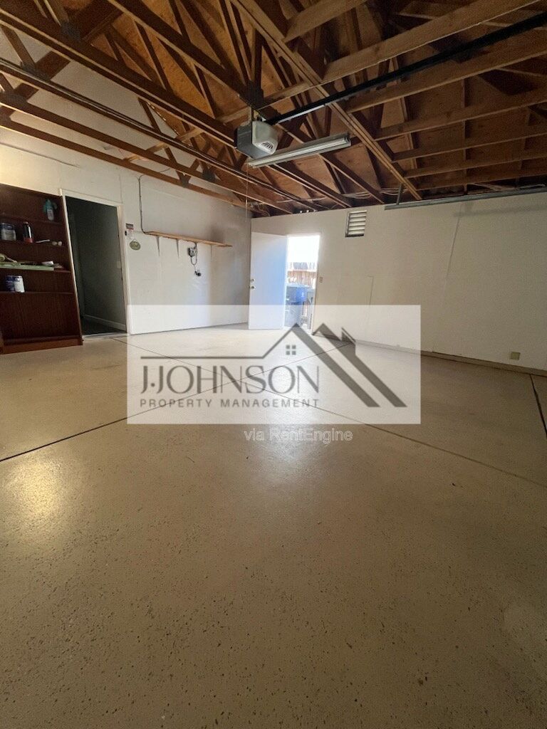 Gallery Image 18