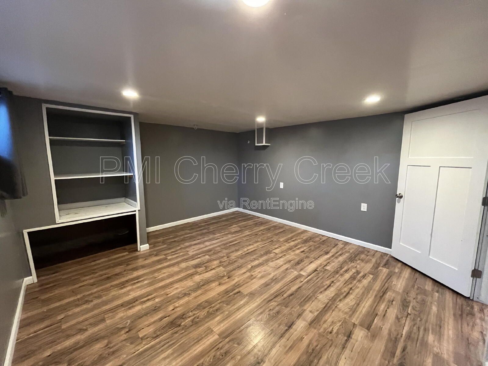 Gallery Image 43