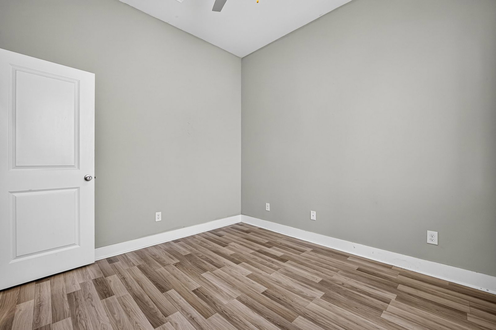 Gallery Image 17