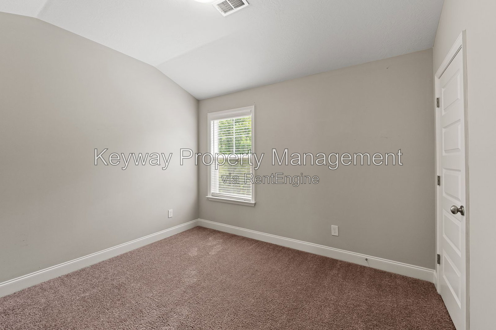 Gallery Image 19