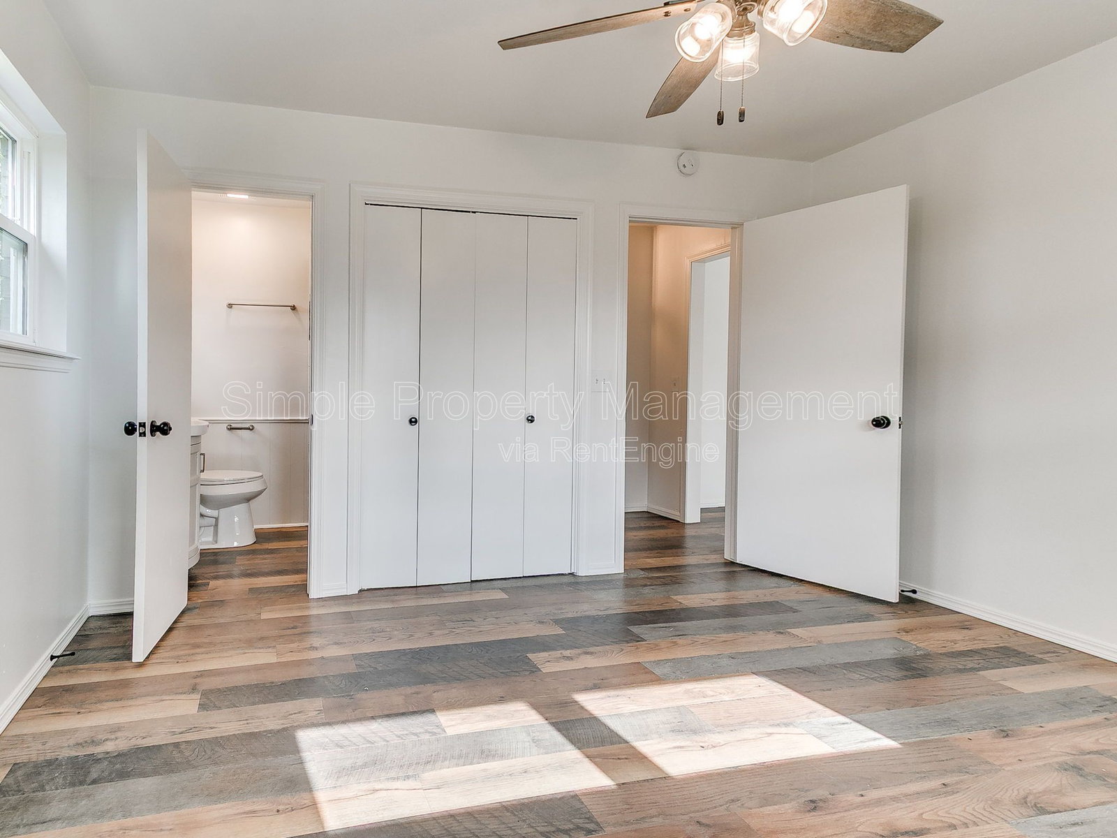 Gallery Image 15