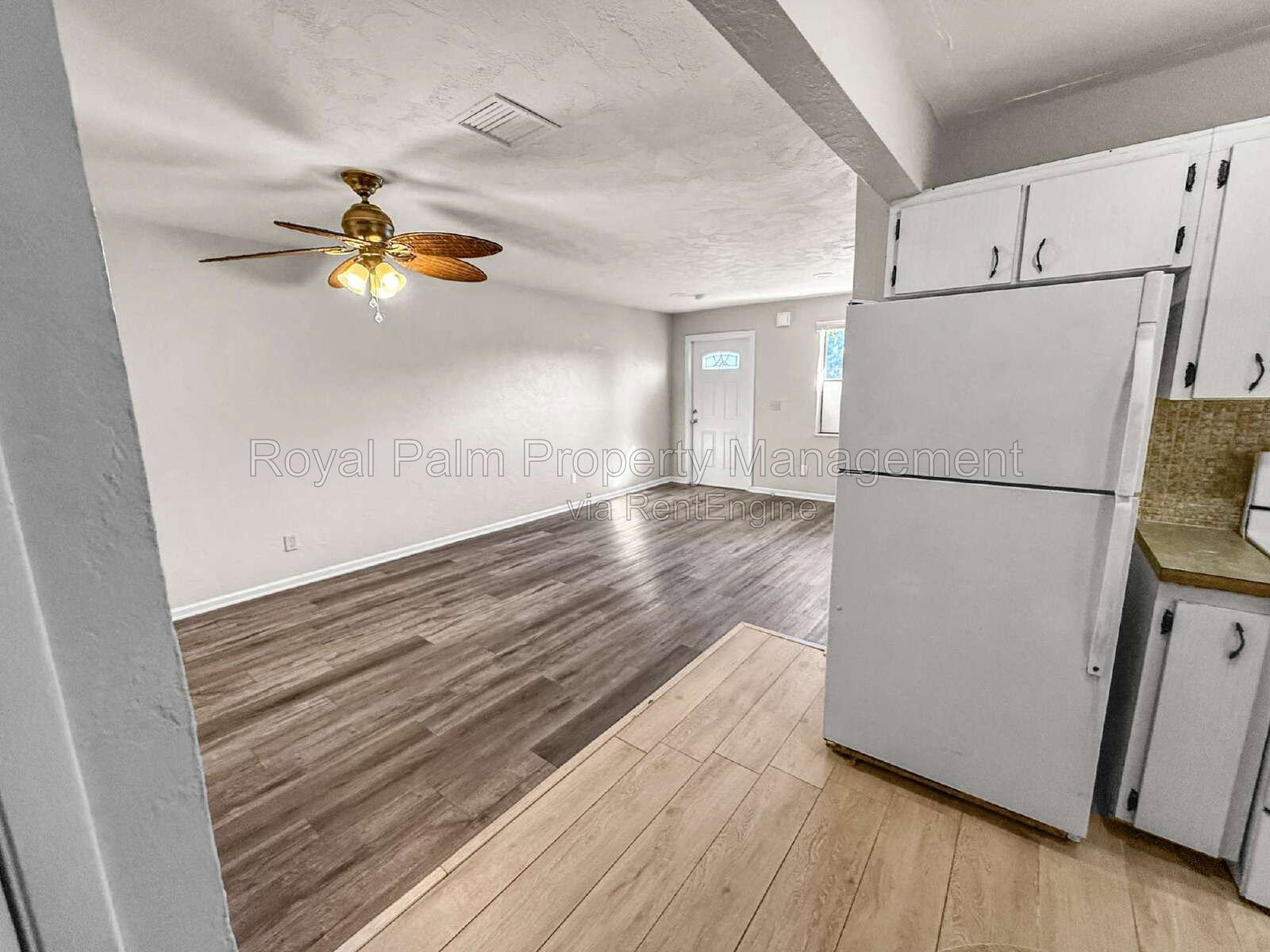 Gallery Image 16