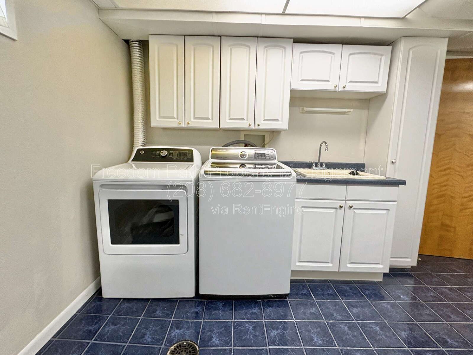 Gallery Image 16