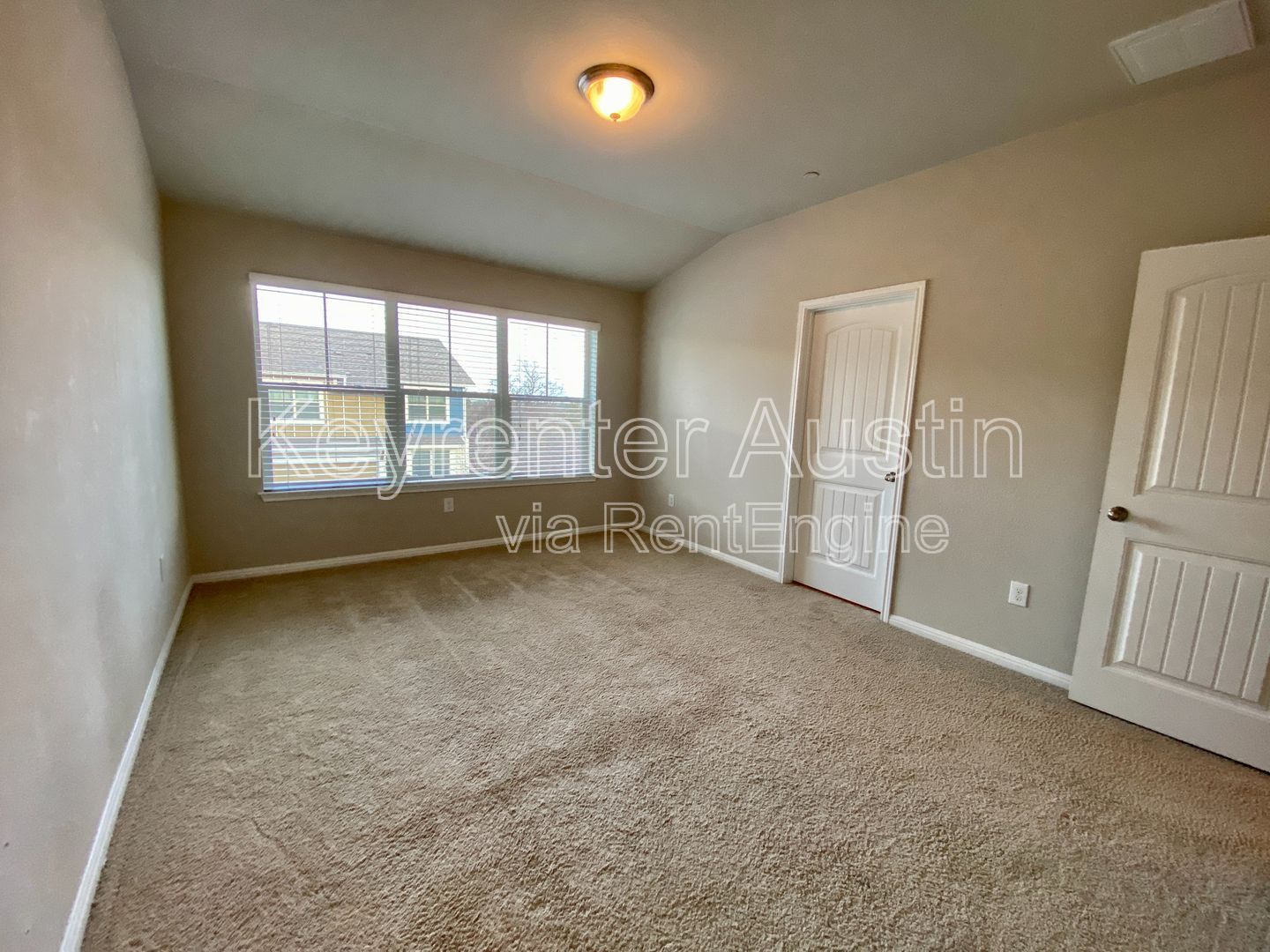 Gallery Image 25