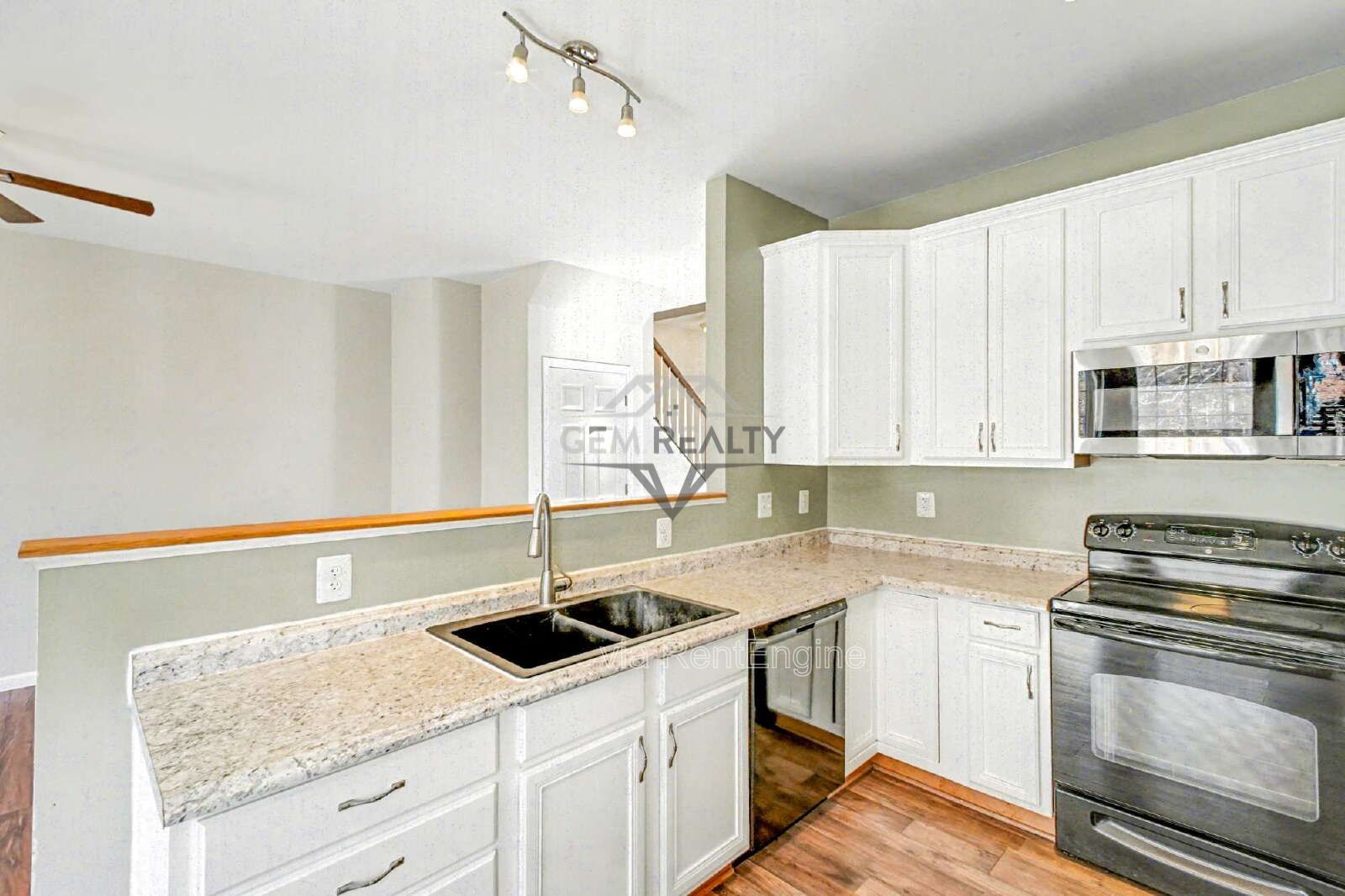 Gallery Image 9